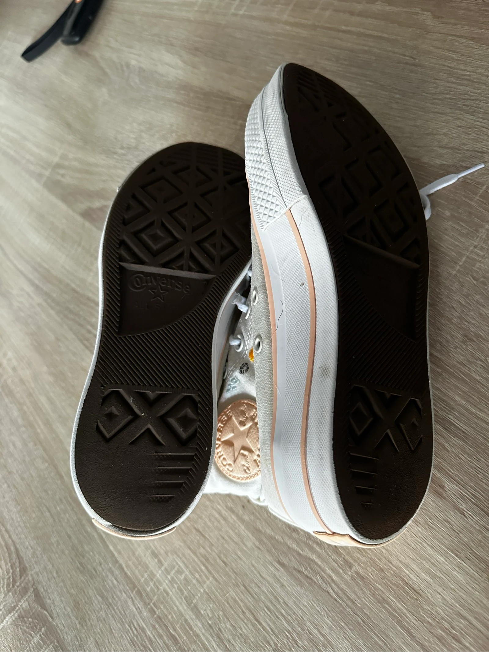 Converses  – photo 7